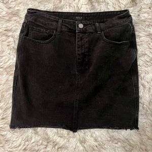 DSTLD Los Angeles Faded Black Raw Hem Jean Skirt